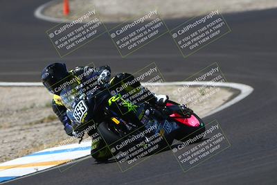 media/Sep-06-2025-CRA (Sat) [[cd32356307]]/Races/Race 1/